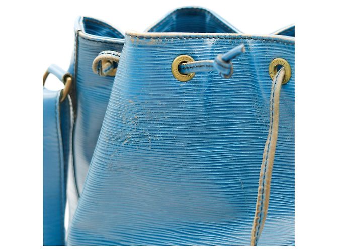 Louis Vuitton Borsa a Secchiello Noé in Pelle Epi Blu - vista 7