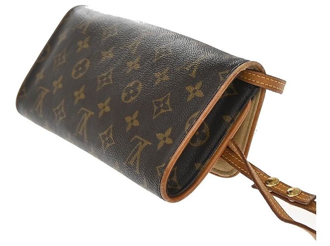 Louis Vuitton Twin Monogram Canvas GM Marrone - vista 4