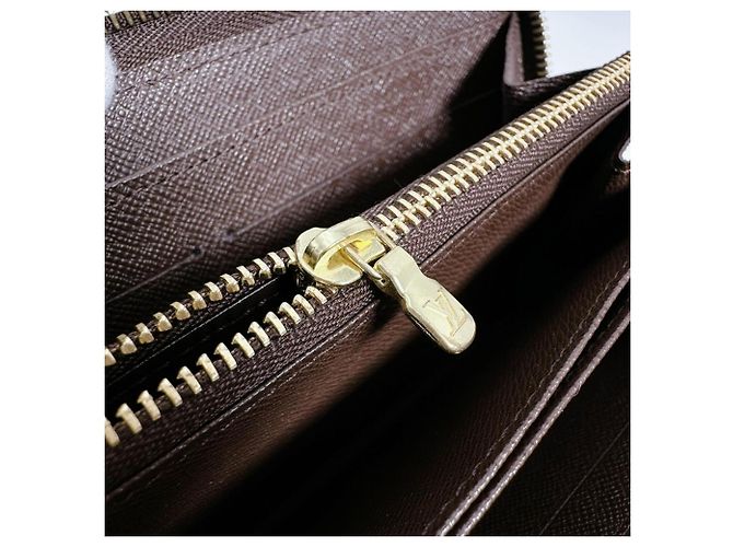 Louis Vuitton Zippy Wallet aus Damier Canvas Braun Mehrfarben Damier ebene - Ansicht 12