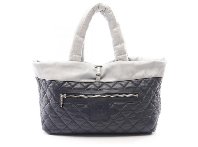 Borsa Tote Reversibile Chanel Coco Cocoon GM Argento Blu navy - vista 6