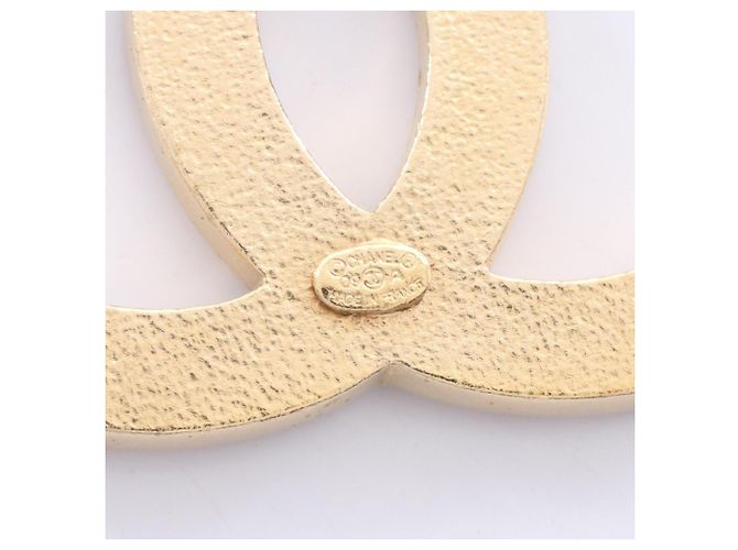 Spilla Chanel Coco Mark placcata oro D'oro - vista 3