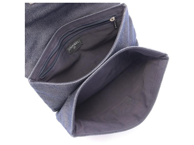 Borsa Chanel Chocolate Bar Blu navy - vista 3