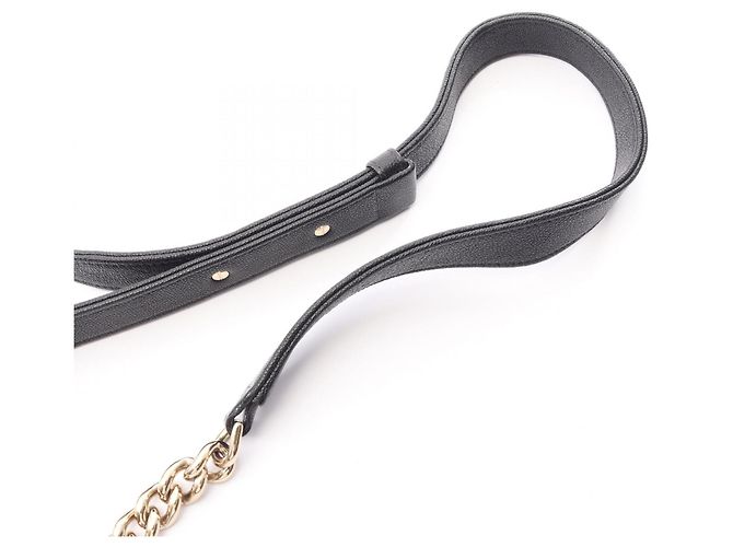 Borsa a tracolla Chanel Boy Matelassé in pelle nera Nero - vista 8