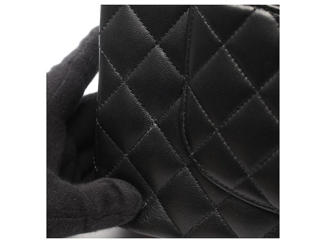Borsa a tracolla Chanel Matelassé Double Flap Nero - vista 9