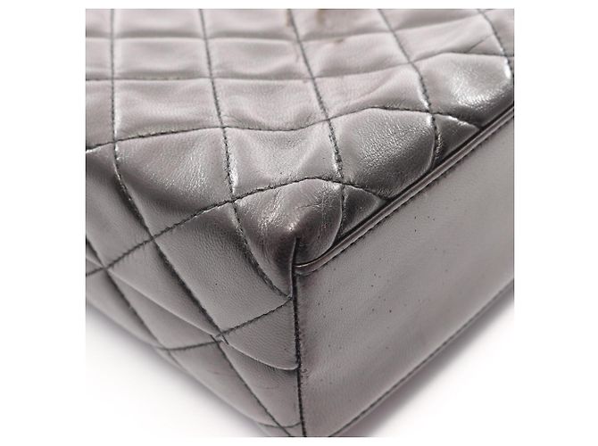 Timeless Borsa a Spalla Chanel Matelassé Nero - vista 11