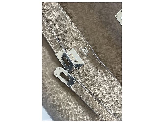 Hermès Kelly Portemonnaie aus Étoupe-Leder Taupe - Ansicht 3