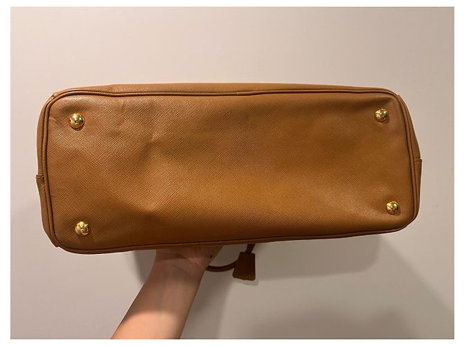 Prada Bolso Saffiano Marrón Castaño - vista 3