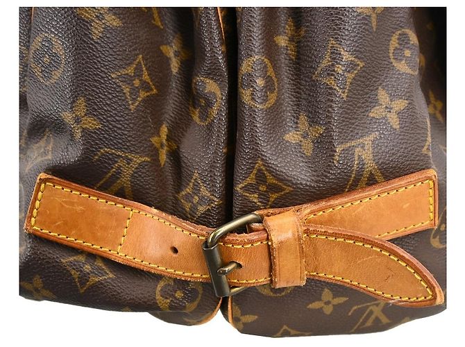 Louis Vuitton Saumur Monogram Canvas 43 Marron - vue 4