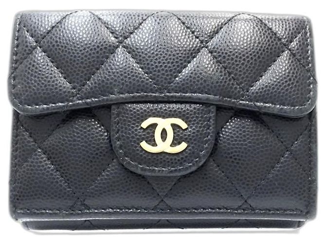 Timeless Cartera tríptico Chanel en piel de becerro granulado negro - vista 2