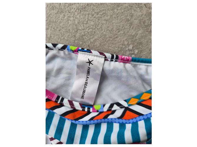 Autre Marque Pamela de Beaumane Conjunto de Bikini de Triángulo Estampado Multicolor - vista 2
