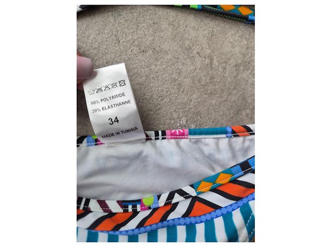 Autre Marque Pamela de Beaumane Conjunto de Bikini de Triángulo Estampado Multicolor - vista 3
