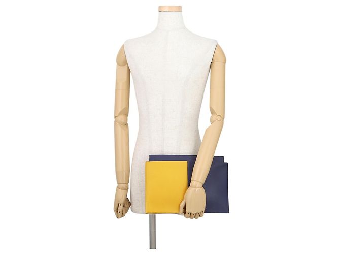Hermès Clutch Kara Hermes in Jaune Ambre e Blue Ancre Nero Giallo - vista 4