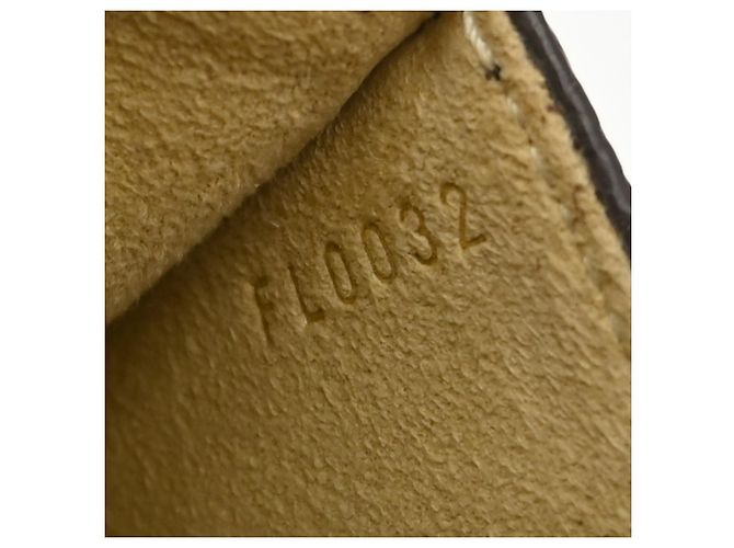 Louis Vuitton Florentine Waist Monogram Canvas medium Marrone - vista 5