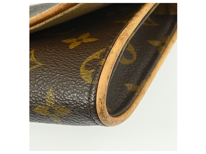 Borsa Twin Louis Vuitton Monogram Canvas GM Marrone - vista 6