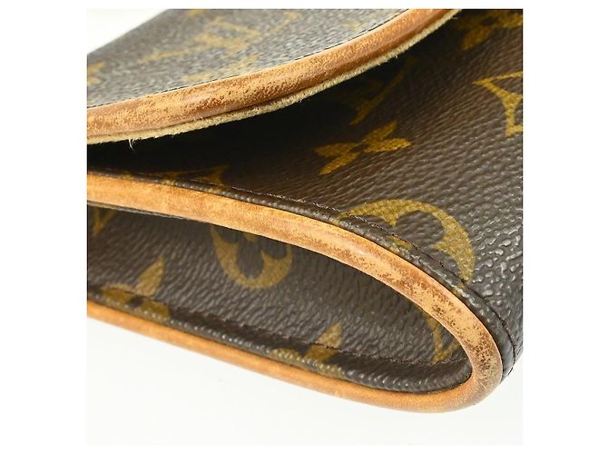 Borsa Twin Louis Vuitton Monogram Canvas GM Marrone - vista 7