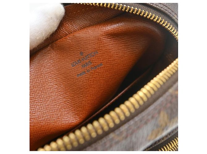 Louis Vuitton Amazone Monogram Canvas PM Marrone - vista 4