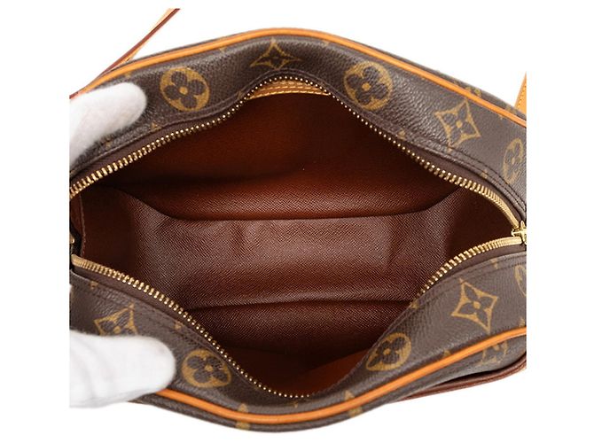 Borsa a tracolla e a spalla Louis Vuitton Monogram Blois Marrone - vista 4