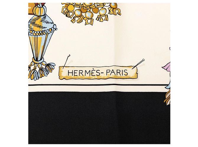 Hermès Sciarpa in seta Hermes Carre 90 PASEMENTERIE Nero Bianco - vista 3