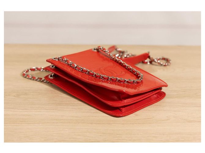 Chanel Clutch in pelle vernice rossa Rosso - vista 4