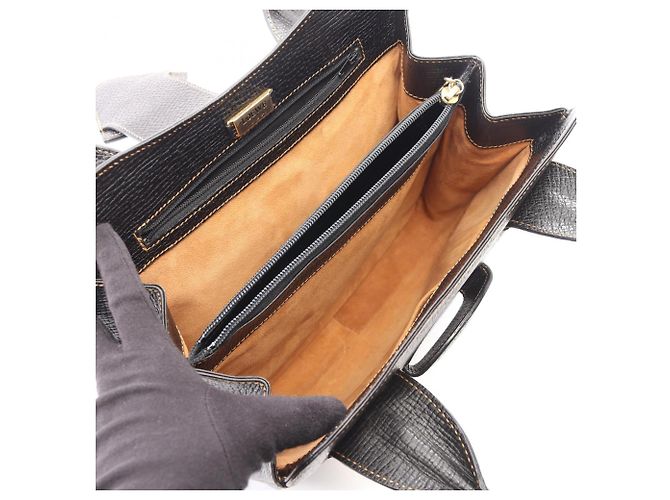 Borsa a tracolla in pelle nera Loewe Barcelona Nero - vista 3