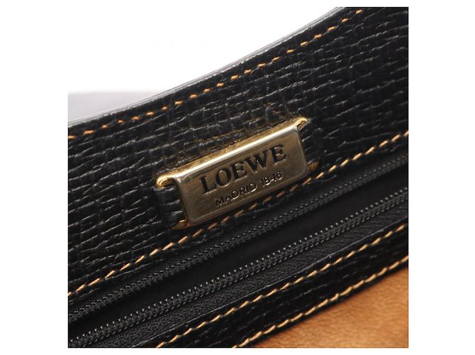 Borsa a tracolla in pelle nera Loewe Barcelona Nero - vista 4