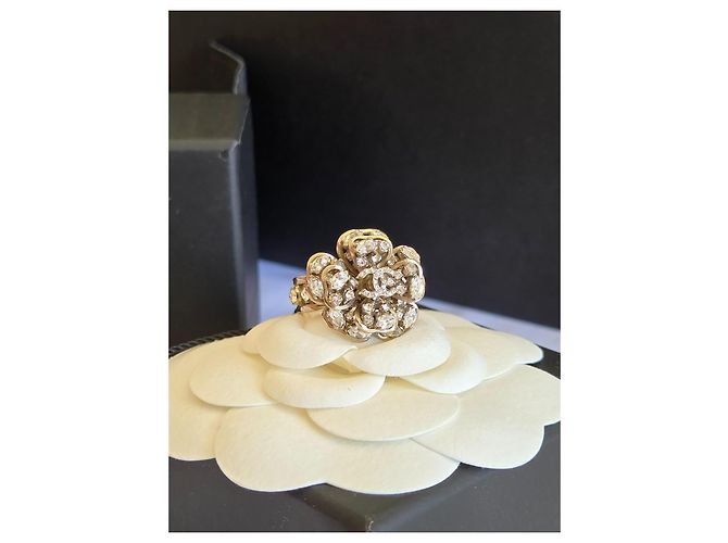 Anello Chanel Camelia CC Cristalli D'oro - vista 4