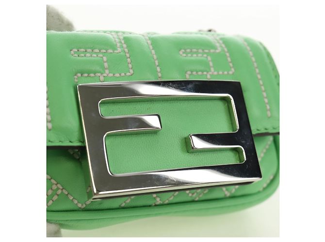 FENDI Nano Baguette Chain Schulterbeutel aus Leder 2way grün Auth 184863SAM Silber Hellgrün - Ansicht 16