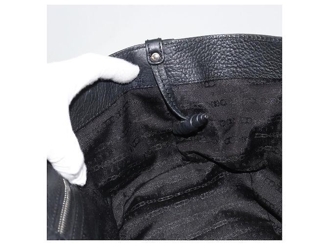 Céline Borsa CELINE Triomphe in pelle nera argento 185601A Nero - vista 16