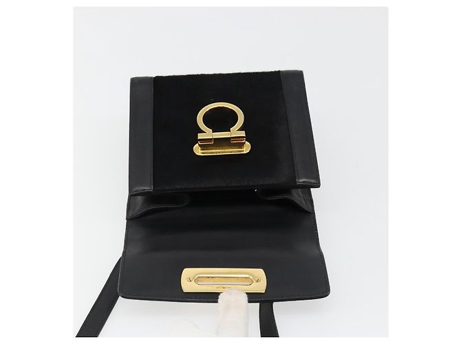 Borsa a tracolla Salvatore Ferragamo Gancini in pelle Harako Nera Oro Auth ka4773A Nero D'oro - vista 15
