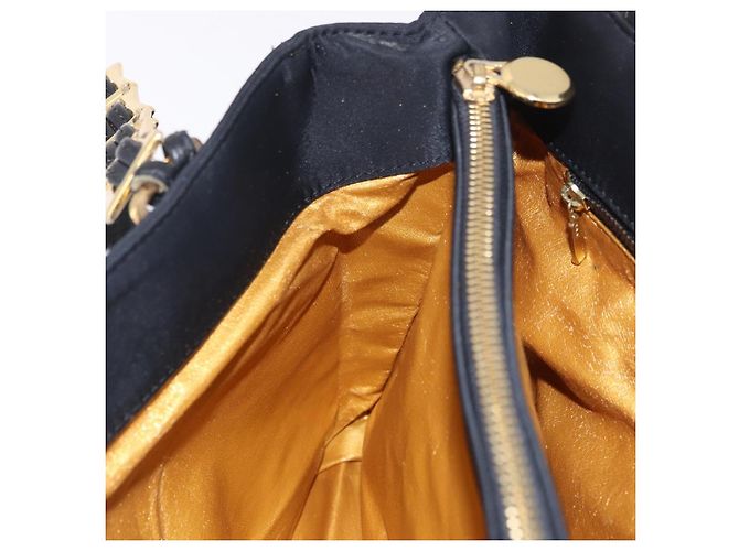 Borsa a Spalla VERSACE Nylon Nero Oro Auth 185860 D'oro - vista 23