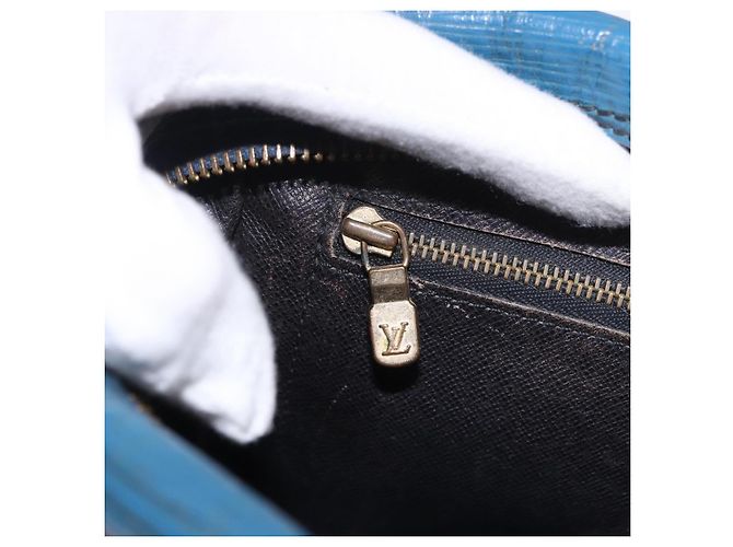 LOUIS VUITTON Epi Trocadero 27 Shoulder Bag Blue M52315 LV Auth 187579 Bleu - vue 22