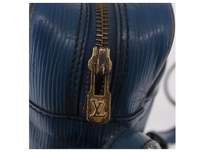 LOUIS VUITTON Epi Trocadero 27 Shoulder Bag Blue M52315 LV Auth 187579 Bleu - vue 9