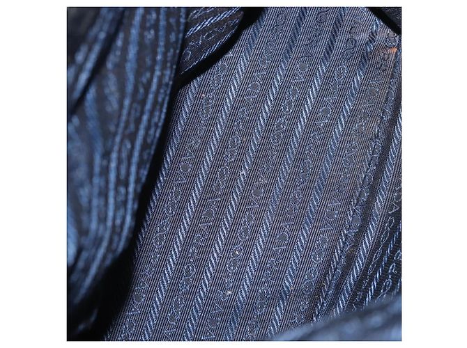 Zaino a tracolla con catena PRADA Nylon Verde Argento Auth 185902A - vista 22