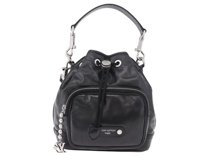 Borsa a tracolla LOUIS VUITTON Noe Cargo in pelle nera M13985 LV Auth 187562SAV Nero - vista 13