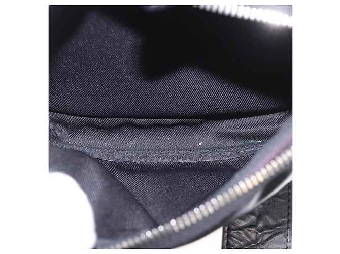 Borsa a tracolla LOUIS VUITTON Noe Cargo in pelle nera M13985 LV Auth 187562SAV Nero - vista 28