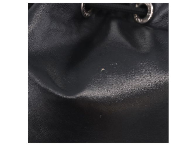Borsa a tracolla LOUIS VUITTON Noe Cargo in pelle nera M13985 LV Auth 187562SAV Nero - vista 3