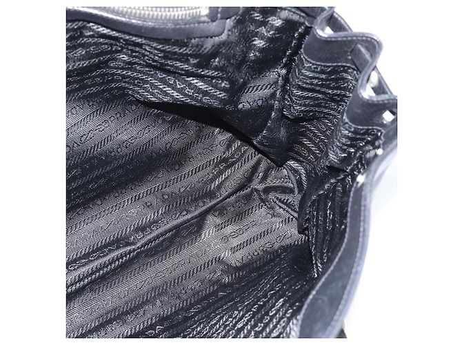 Bolso Tote PRADA de piel negro con detalles plateados Auth 187659V Plata - vista 18