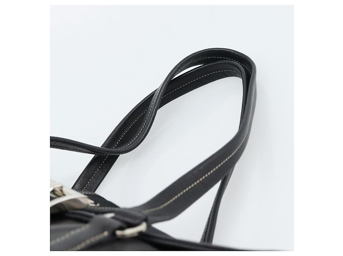Bolso Tote PRADA de piel negro con detalles plateados Auth 187659V Plata - vista 8