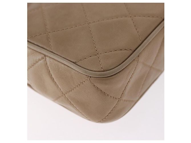 CHANEL Pouch Matelasse in pelle di agnello Beige Oro CC Auth 187733A D'oro - vista 10
