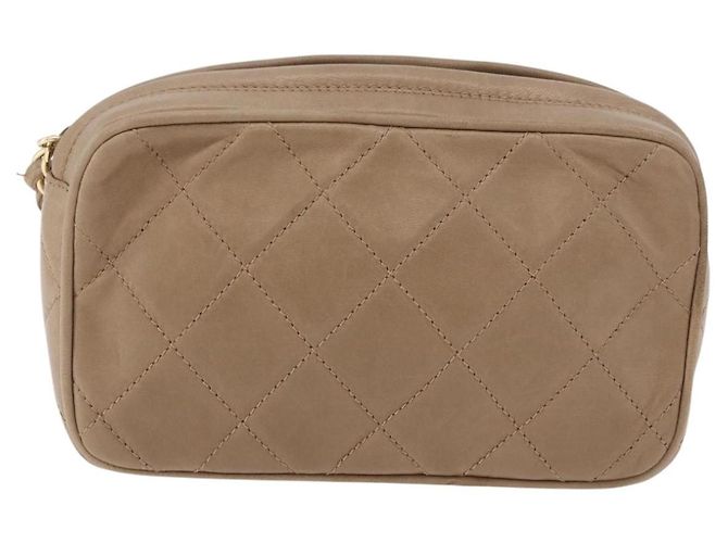 CHANEL Pouch Matelasse in pelle di agnello Beige Oro CC Auth 187733A D'oro - vista 2