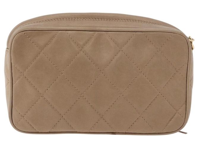 CHANEL Pouch Matelasse in pelle di agnello Beige Oro CC Auth 187733A D'oro - vista 3