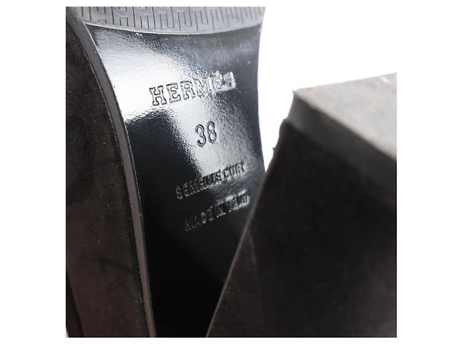 Kelly Hermès HERMES Leder- & Wildleder-Stilettos in Schwarz, Größe 38 EU - Ansicht 11
