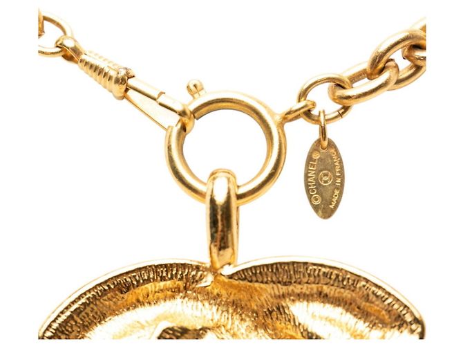 Timeless Collana con pendente Chanel Coco Mark placcato oro D'oro - vista 3
