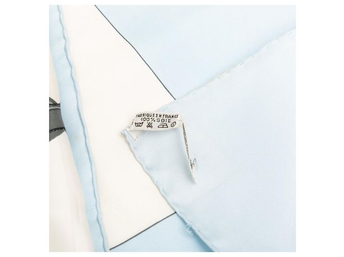 Hermès Hermes Carre 90 BRIDES de GALA Sciarpa cerimoniale Blu Multicolore - vista 7