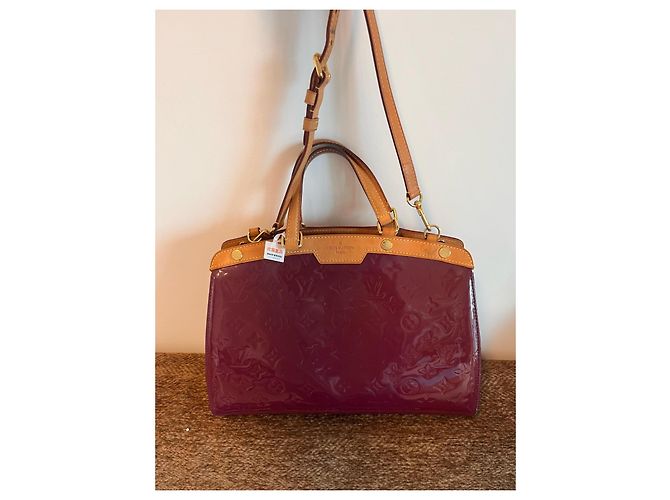 Louis Vuitton Alma BB Monogram Vernis Porpora - vista 3