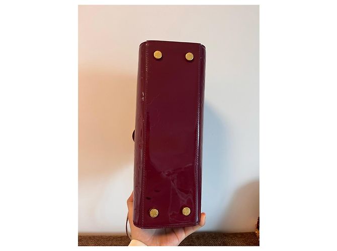 Louis Vuitton Alma BB Monogram Vernis Porpora - vista 4