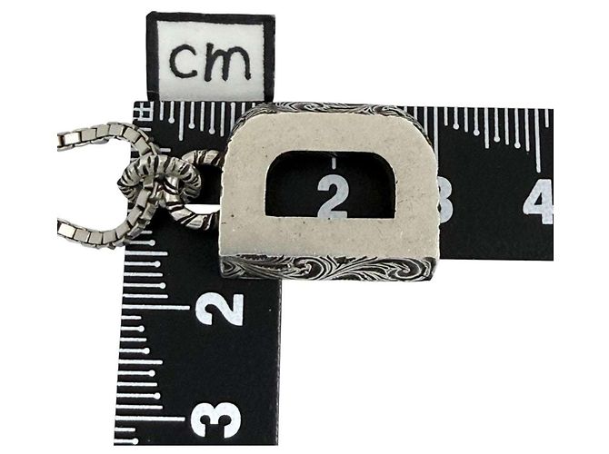 Collana con pendente Alphabet D unisex Gucci - vista 8