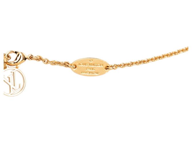 Collana con pendente Louis Vuitton Essential V Chain D'oro - vista 5
