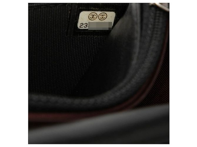 Borsa a tracolla Chanel Matelassé in pelle nera Nero - vista 7