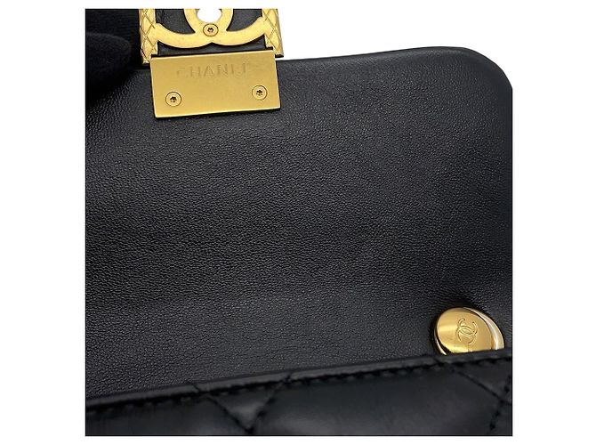 Borsa a tracolla Chanel in pelle di agnello nera Nero - vista 10
